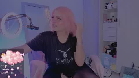 Snapshot of amyy_rouse chatting on 28, 2, 2026 Collinns online show from 28, 2, 2026