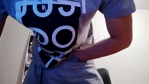 Snapshot of amyyrlikesdeep chatting on 31, 1, 2025 amyyrlikesdeep online show from 31, 1, 2025