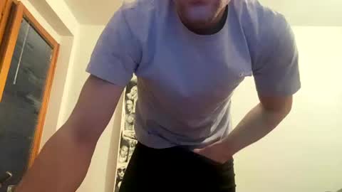 Snapshot of amyyrlikesdeep chatting on 27, 2, 2025 amyyrlikesdeep online show from 27, 2, 2025