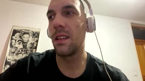 Snapshot of amyyrlikesdeep chatting on 4, 10, 2025 amyyrlikesdeep online show from 4, 10, 2025