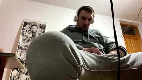 Snapshot of amyyrlikesdeep chatting on 31, 10, 2025 amyyrlikesdeep online show from 31, 10, 2025