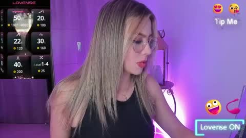 Snapshot of ana_becker1 chatting on 11, 5, 2026 Ana online show from 11, 5, 2026