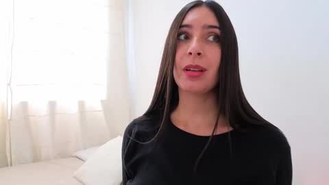 Ana  IG an castillo 1 online show from 14, 11, 2025