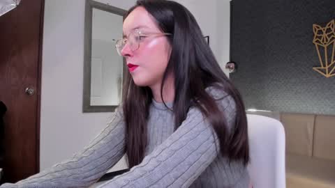 Snapshot of ana_ev chatting on 23, 12, 2024 Ana online show from 23, 12, 2024