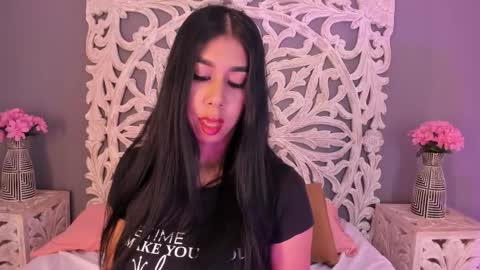 Ana Gonzalez online show from 24, 11, 2025