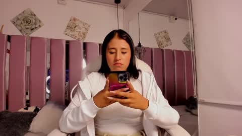 Snapshot of ana_m_ chatting on 2, 2, 2025 Ana online show from 2, 2, 2025