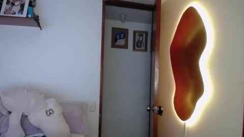 Snapshot of ana_m_ chatting on 29, 10, 2025 Ana online show from 29, 10, 2025