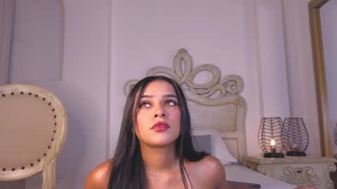 Snapshot of ana_maria11 chatting on 5, 2, 2025 Ana online show from 5, 2, 2025