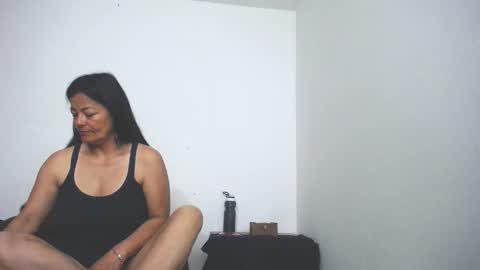 Snapshot of ana_mature_ chatting on 4, 11, 2025 Ana online show from 4, 11, 2025