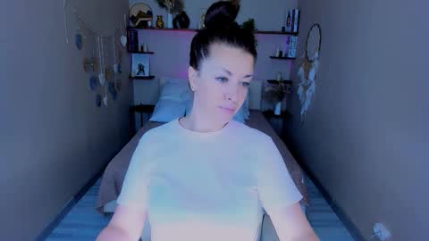 Ana online show from 5, 11, 2025