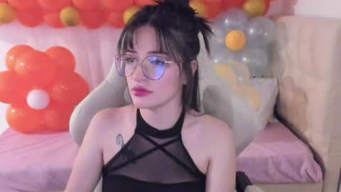 Im anna but you can call me as you want online show from 24, 2, 2025