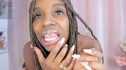 Ana Castillo online show from 23, 4, 2026