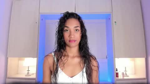 anaacollins_ online show from 10, 1, 2026