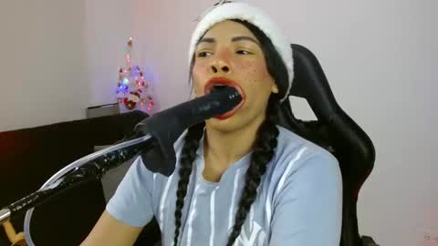 Snapshot of anabel693 chatting on 11, 12, 2024 anabel alice gandara online show from 11, 12, 2024