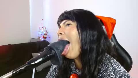 Snapshot of anabel693 chatting on 22, 12, 2024 anabel alice gandara online show from 22, 12, 2024