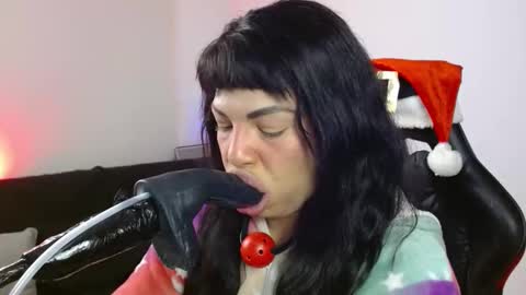 Snapshot of anabel693 chatting on 23, 12, 2024 anabel alice gandara online show from 23, 12, 2024