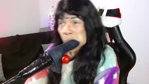 Snapshot of anabel693 chatting on 23, 12, 2024 anabel alice gandara online show from 23, 12, 2024