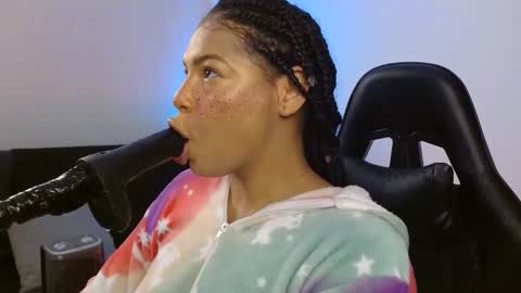 Snapshot of anabel693 chatting on 18, 1, 2025 anabel alice gandara online show from 18, 1, 2025