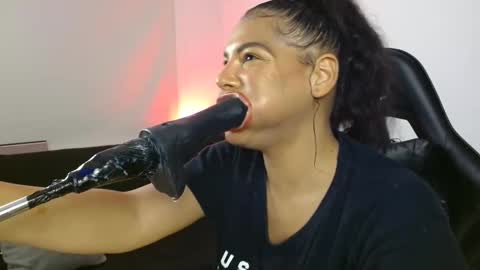 Snapshot of anabel693 chatting on 10, 3, 2025 anabel alice gandara online show from 10, 3, 2025