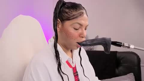 Snapshot of anabel693 chatting on 20, 11, 2025 anabel alice gandara online show from 20, 11, 2025