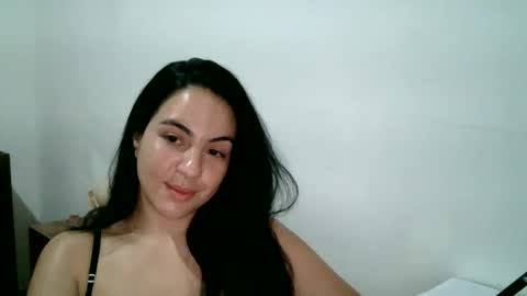 Snapshot of anabelenogueira1 chatting on 27, 5, 2026 anabelenogueira1 online show from 27, 5, 2026