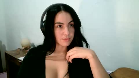 Snapshot of anabelenogueira1 chatting on 4, 6, 2026 anabelenogueira1 online show from 4, 6, 2026