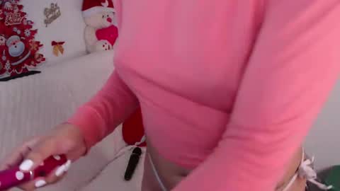 Snapshot of anabellered chatting on 24, 12, 2024 Ana online show from 24, 12, 2024