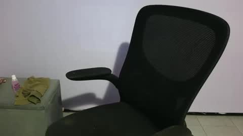 anabelucci_ online show from 6, 5, 2026
