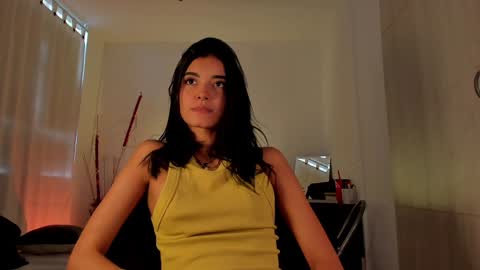 Snapshot of anabelwolf chatting on 3, 2, 2025 ANABEL WOLF online show from 3, 2, 2025