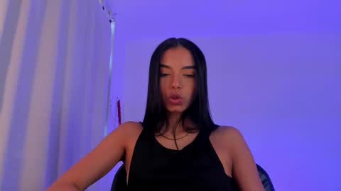 Snapshot of anabelwolf chatting on 27, 2, 2025 ANABEL WOLF online show from 27, 2, 2025