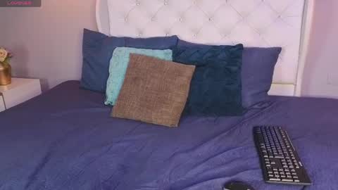 anabloom_ online show from 11, 5, 2026