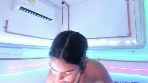 Snapshot of anaelle_bardin chatting on 19, 7, 2026 Anna online show from 19, 7, 2026
