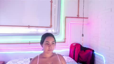 Snapshot of anaelle_bardin chatting on 3, 8, 2026 Anna online show from 3, 8, 2026