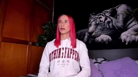 Anahi online show from 15, 2, 2025