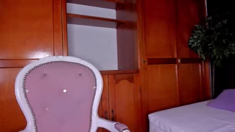 Anahi online show from 6, 2, 2026