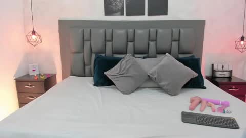 anahi  online show from 24, 4, 2026
