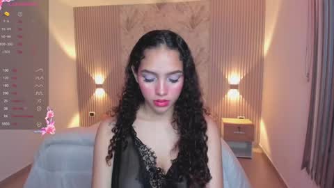 Snapshot of anahi_curlie1 chatting on 11, 12, 2024 Anahi Curlie online show from 11, 12, 2024