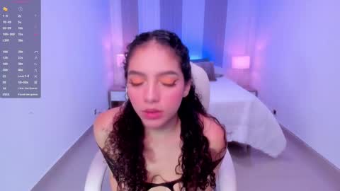 Snapshot of anahi_curlie1 chatting on 14, 2, 2025 Anahi Curlie online show from 14, 2, 2025