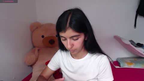 Snapshot of anahibrowns95 chatting on 29, 5, 2026 Anahi Browns online show from 29, 5, 2026