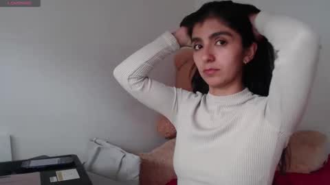 Snapshot of anahibrowns95 chatting on 1, 6, 2026 Anahi Browns online show from 1, 6, 2026