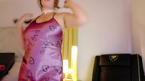 Snapshot of anaise_latif chatting on 15, 5, 2026 Anaise online show from 15, 5, 2026