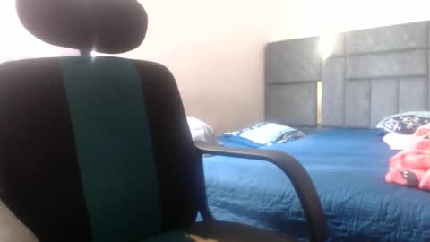 Snapshot of analy_hot chatting on 10, 6, 2026 analy_hot online show from 10, 6, 2026