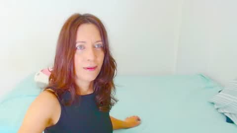 Snapshot of anapereira12 chatting on 12, 6, 2026 anapereira12 online show from 12, 6, 2026