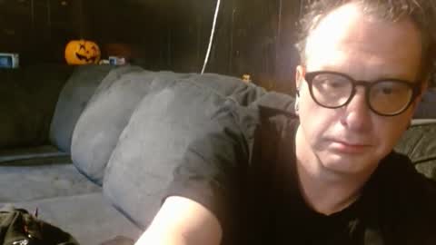 anarchistofnihil online show from 16, 1, 2026