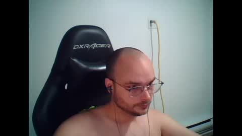 anarchyy1994 online show from 11, 2, 2026