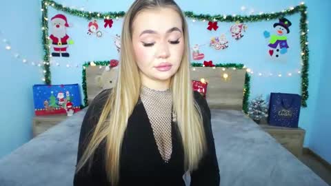 anastacyyellig online show from 27, 12, 2024