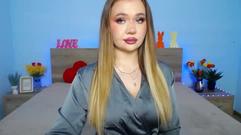 anastacyyellig online show from 9, 3, 2025