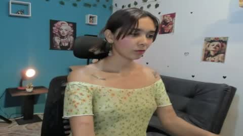 Snapshot of anastasia_tuya chatting on 27, 6, 2026 anastasia online show from 27, 6, 2026