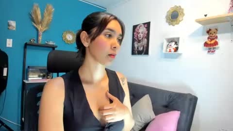 Snapshot of anastasia_tuya chatting on 15, 7, 2026 anastasia online show from 15, 7, 2026