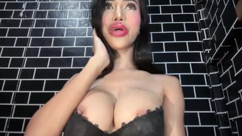 anawalters online show from 2, 12, 2025